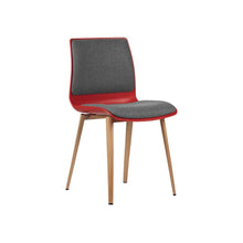 POD Visitor Chair - Black/Timber Legs